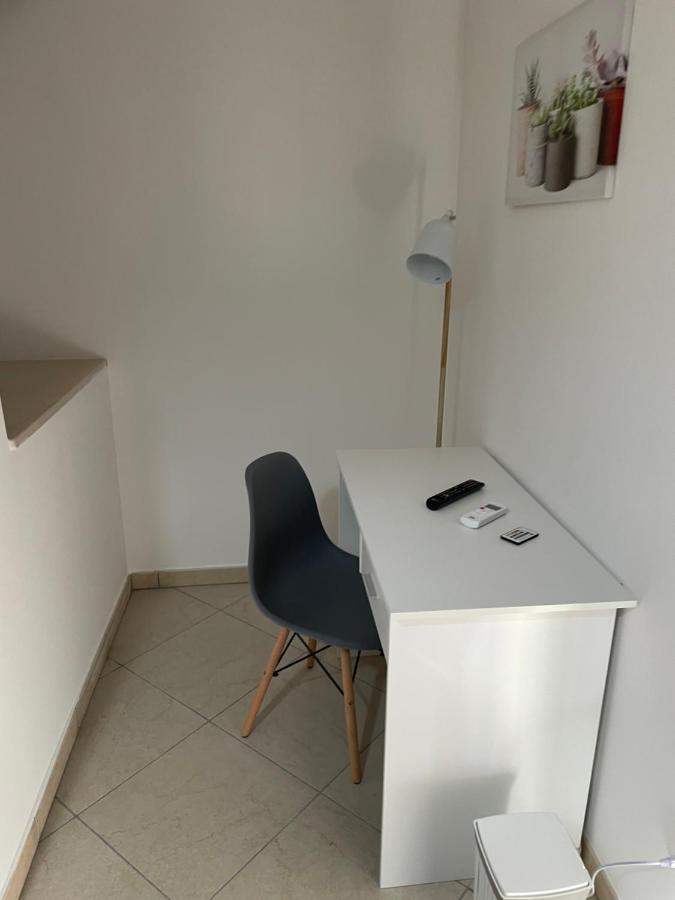 Ferienwohnung La Dimora Dei Sogni Mesagne Exterior foto